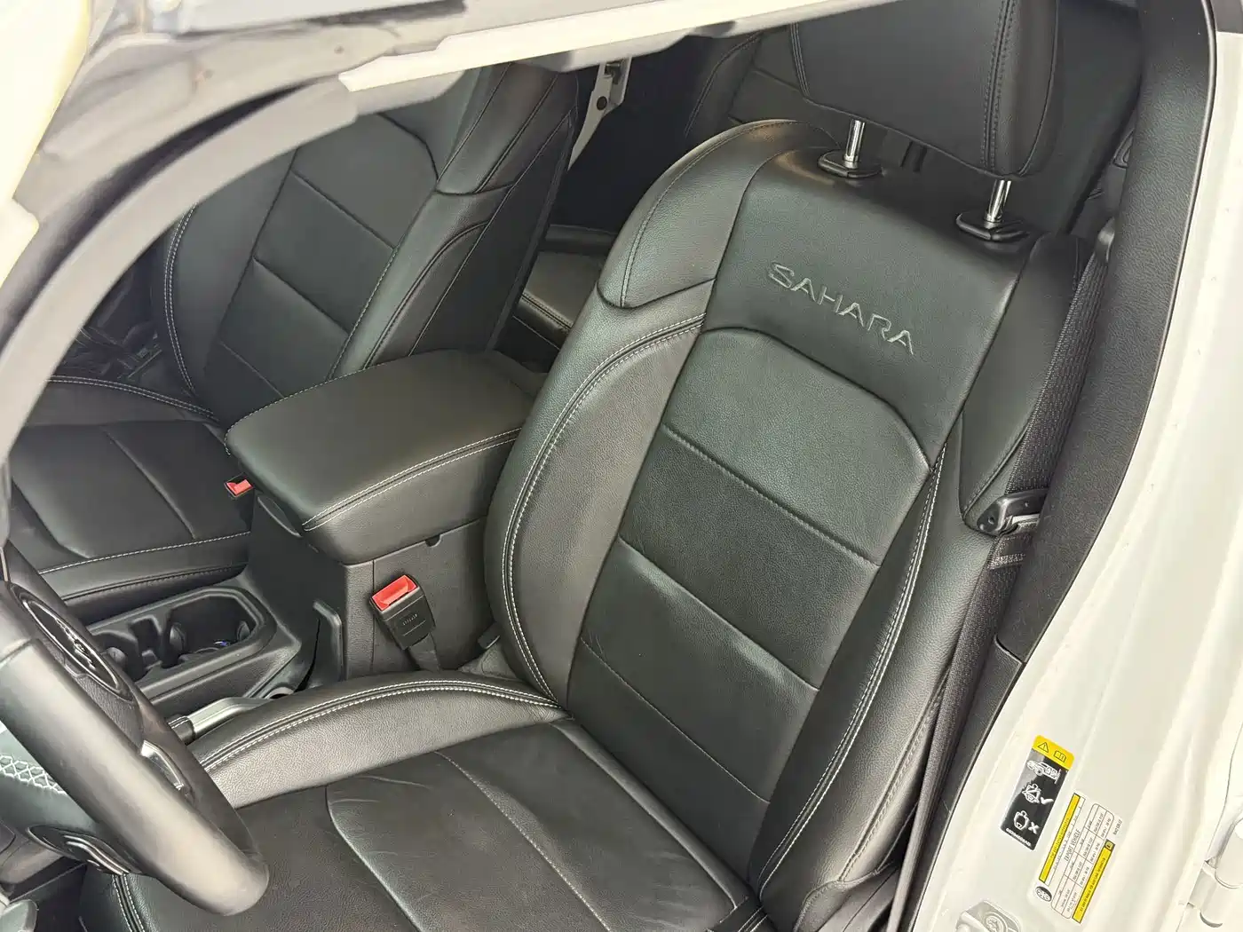 Jeep Wrangler 4xe 2022 2021 4-Door 2.0T 4xe Sahara