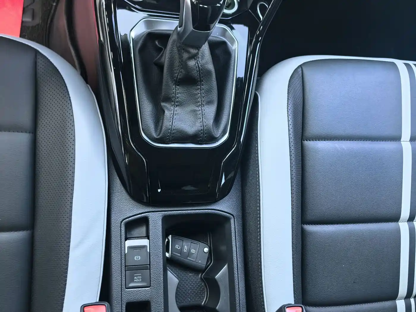 Volkswagen T-Roc, миниатюра 14