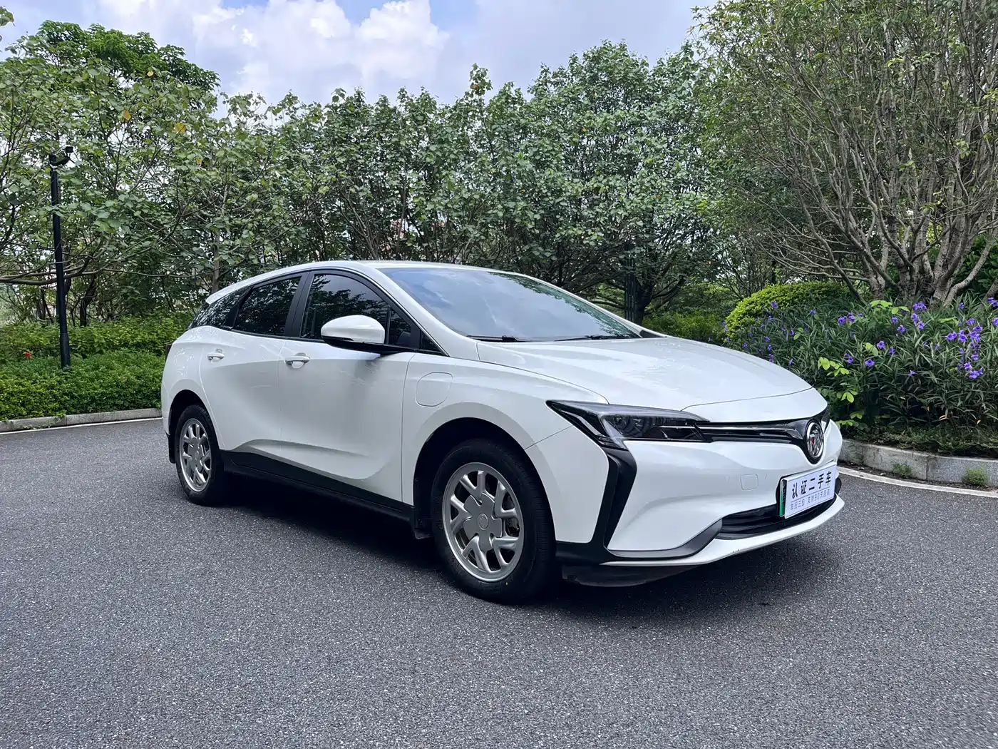 2025 Buick Velite 6