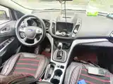 Фото 12 - Ford Kuga