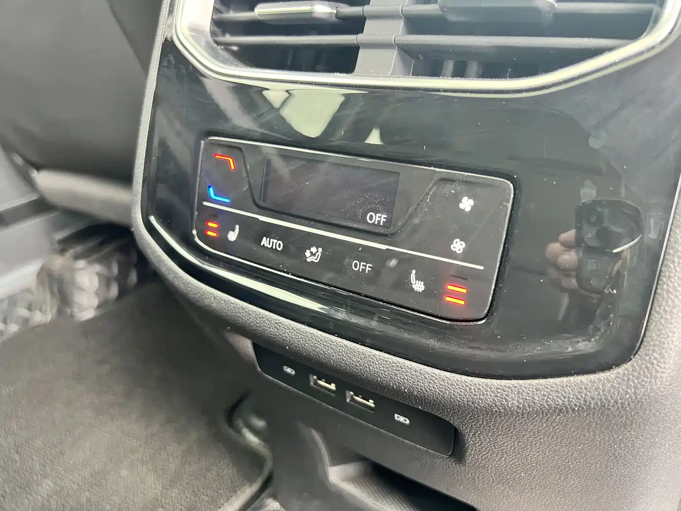 Volkswagen Talagon 2024 380TSI 4WD Premium Comfort Pro Edition 7-Seater фото 19