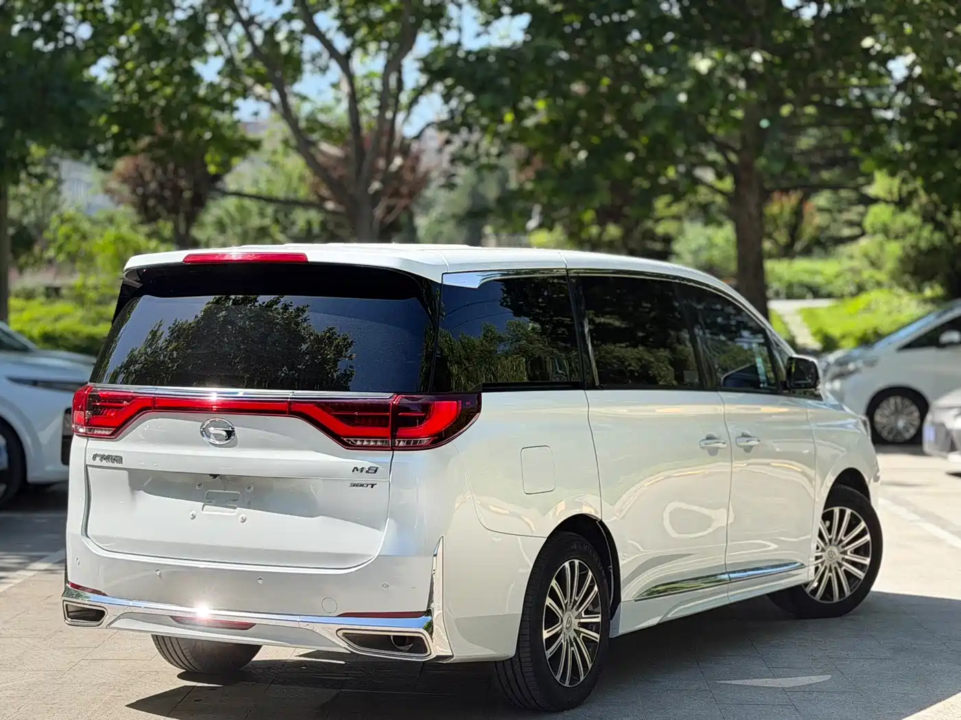 GAC Trumpchi Trumpchi M8 2023 Leading Series 390T Prestige Edition фото 3