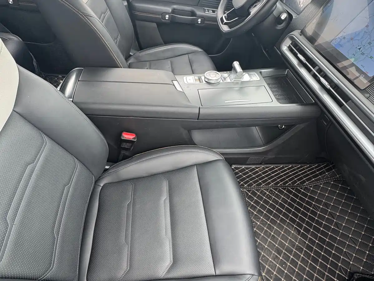 BAIC ORV Beijing Off-Road BJ30 2024 1.5T Magic Core Electric Drive Advanced Edition фото 7