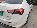 Photo 8 - Maserati Ghibli