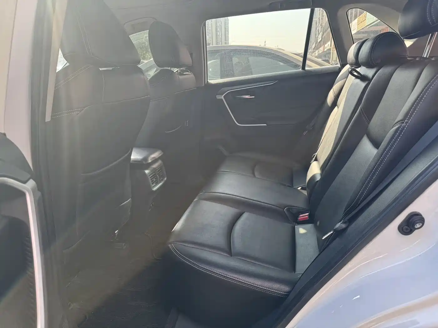 Toyota RAV4 Rongfang 2020 2.0L CVT 2WD Trend Edition фото 15
