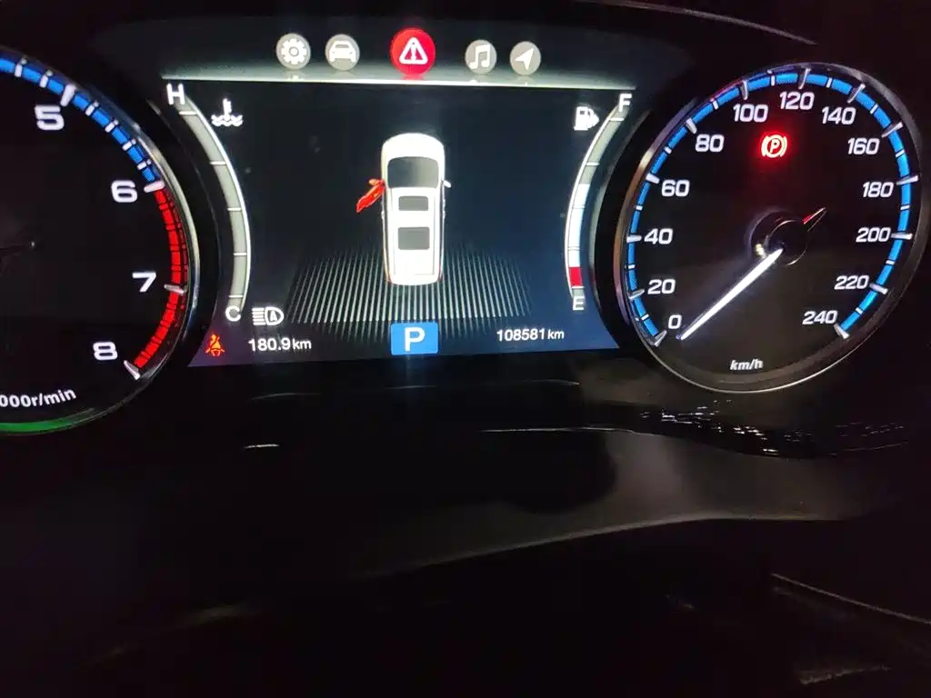 GAC Trumpchi Trumpchi M8 2018 320T Flagship Edition фото 5