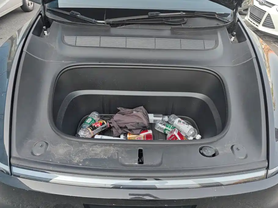 Tesla Model Y 2026 2026 Rear-Wheel Drive