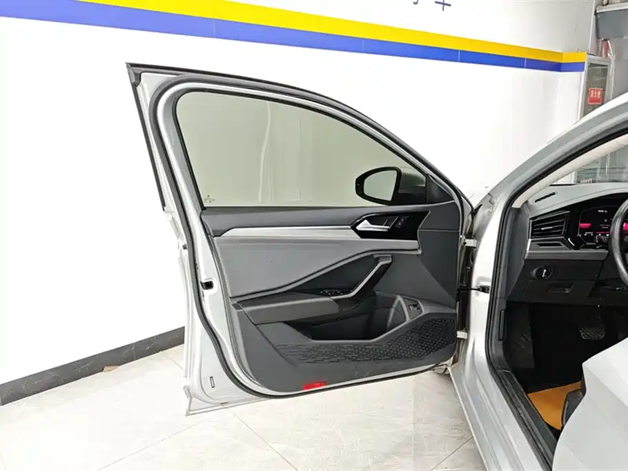 Volkswagen Sagitar 2021 280TSI DSG Comfort Smart Connect Edition фото 7