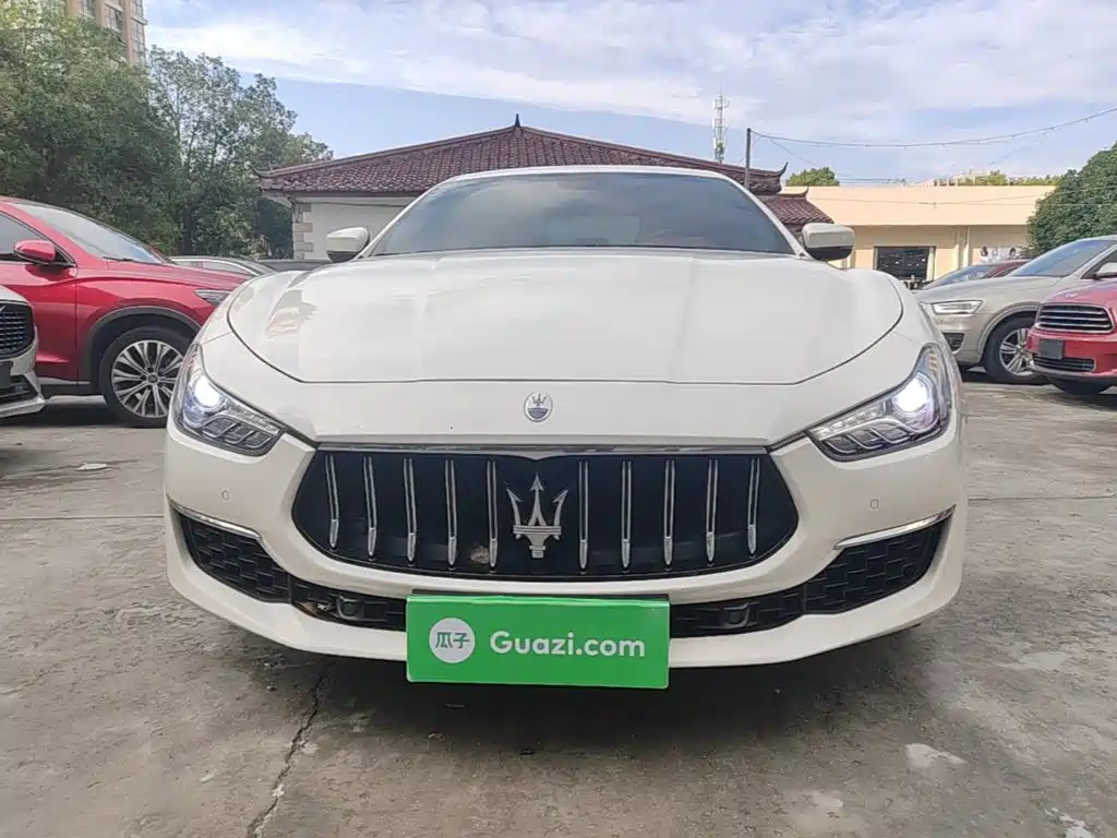 Photo 3 - Maserati Ghibli