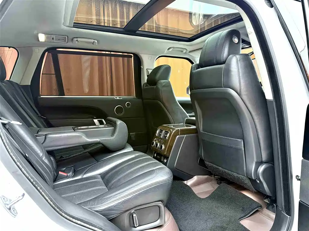 Land Rover Range Rover 2016 3.0 SC V6 Vogue SE Autobiography LWB фото 8