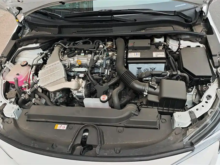 Toyota Levin 2024 185T CVT Luxury Edition фото 10