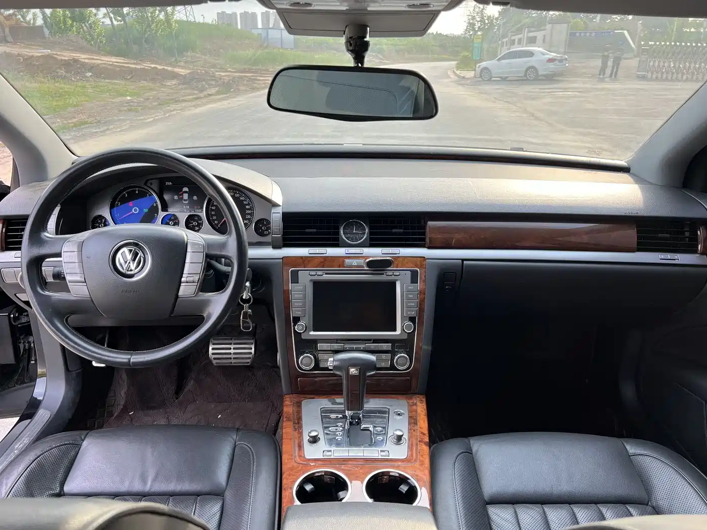 Volkswagen Phaeton 2012 3.0L Business фото 12