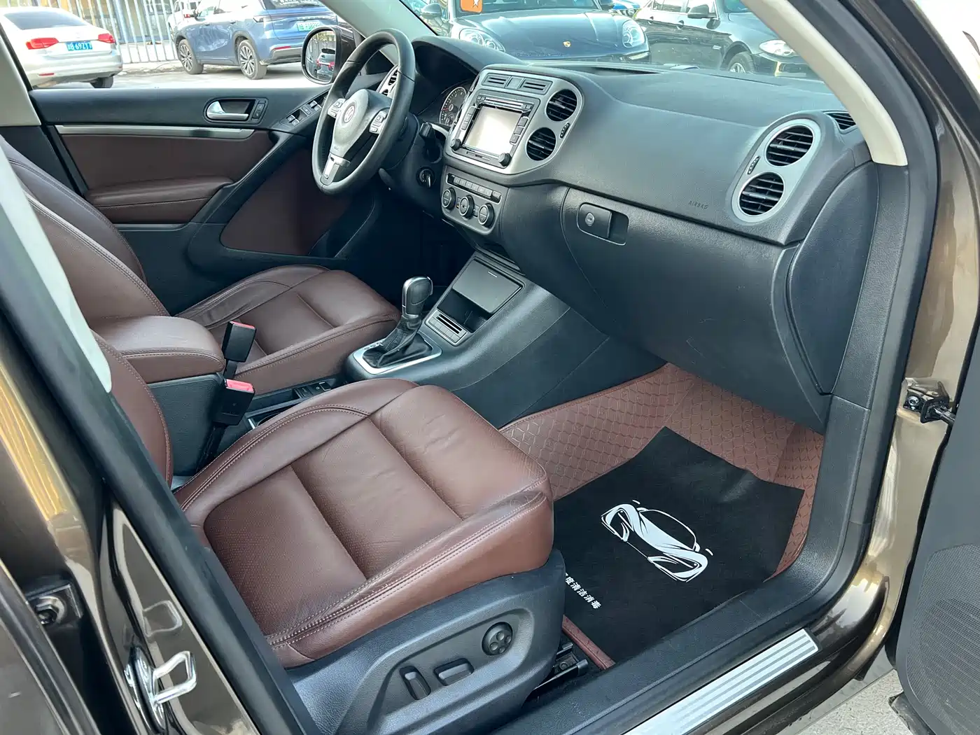 Volkswagen Tiguan 2013 1.8TSI Auto 4WD Luxury фото 11