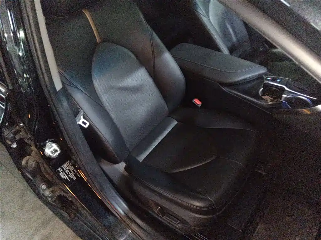 Toyota Camry 2023 2.0GVP Leading Edition фото 25
