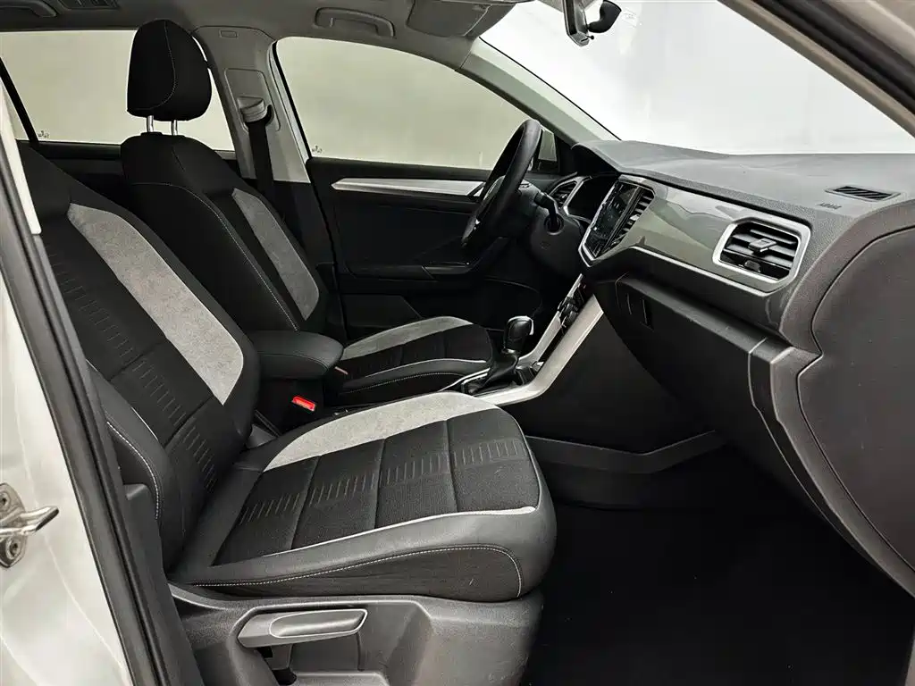 Volkswagen T-ROC 2022 280TSI DSG 2WD Elite PLUS фото 21