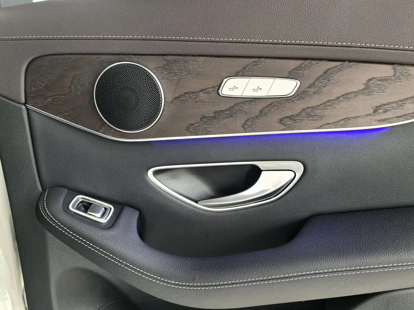 Mercedes-Benz GLC 2021 GLC 260 L 4MATIC Luxury фото 21
