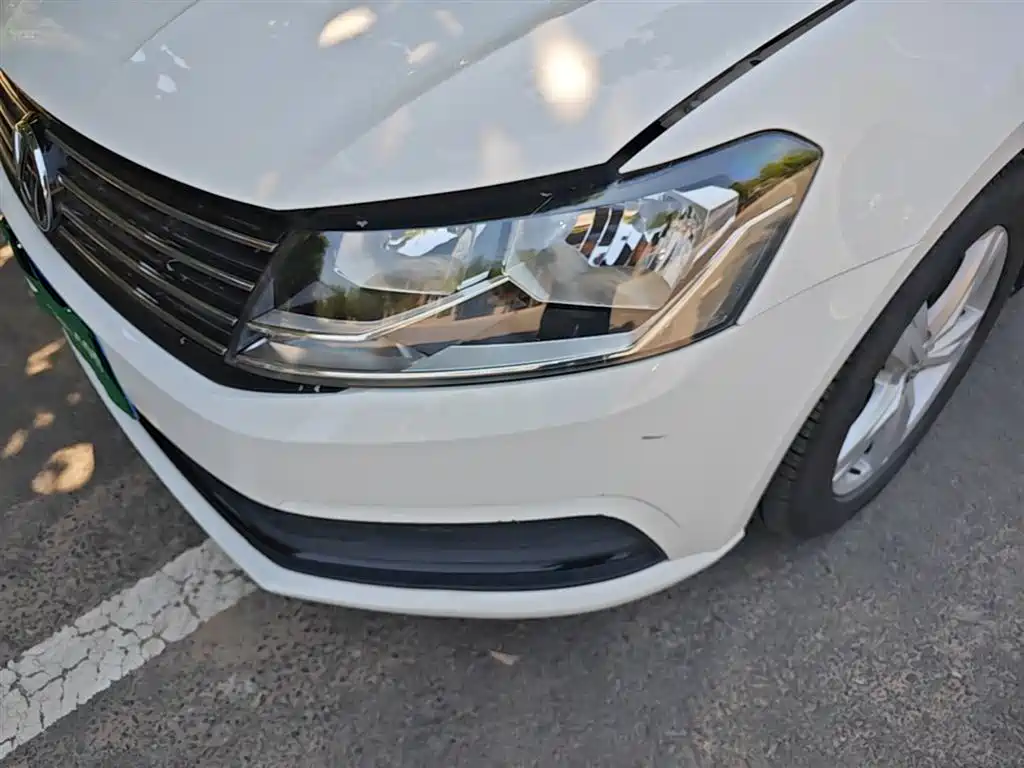 Volkswagen Lavida 2018 Classic 1.5L Automatic Trend China VI фото 24