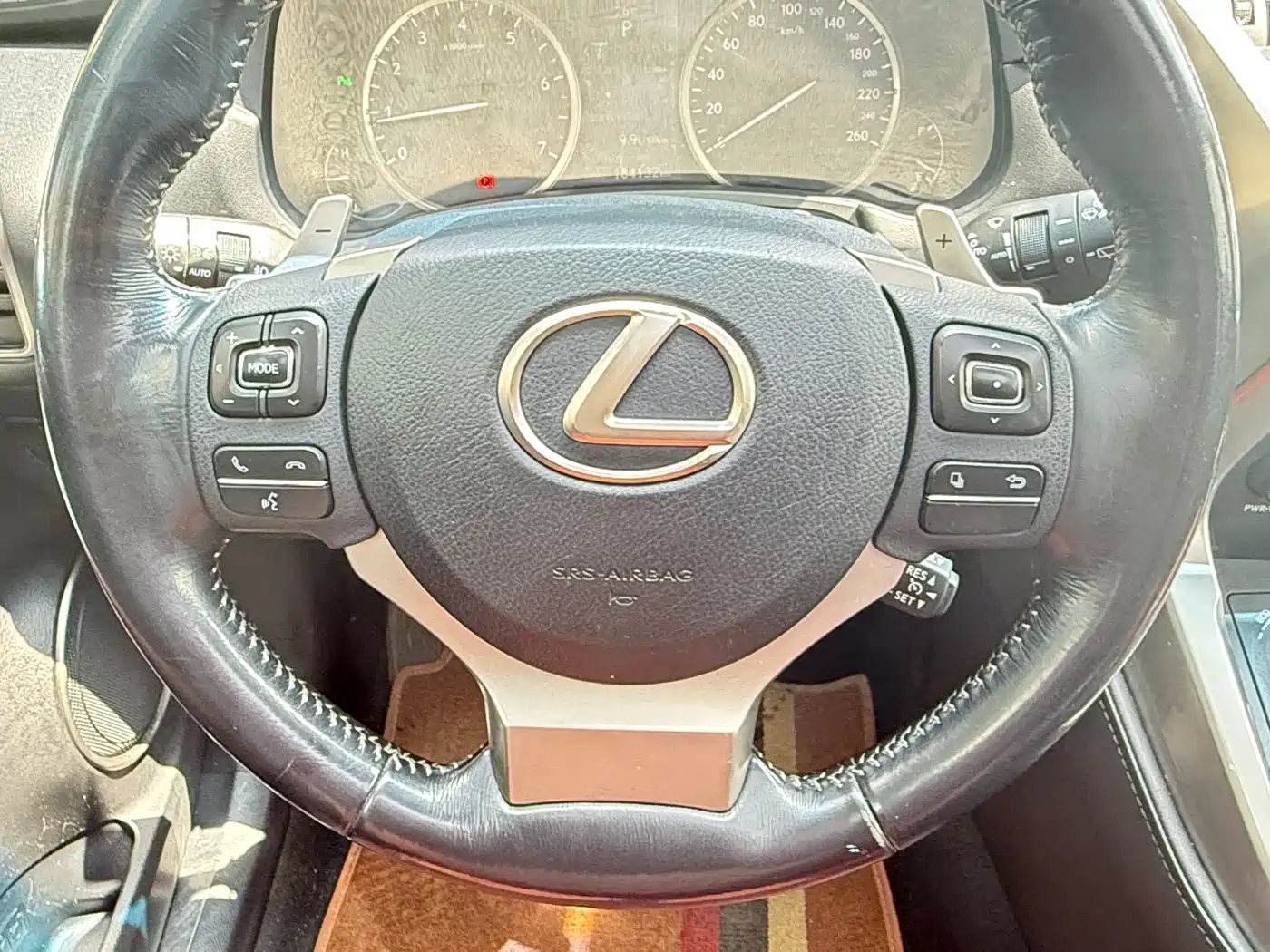 Lexus NX 2015 200t AWD F Sport фото 11
