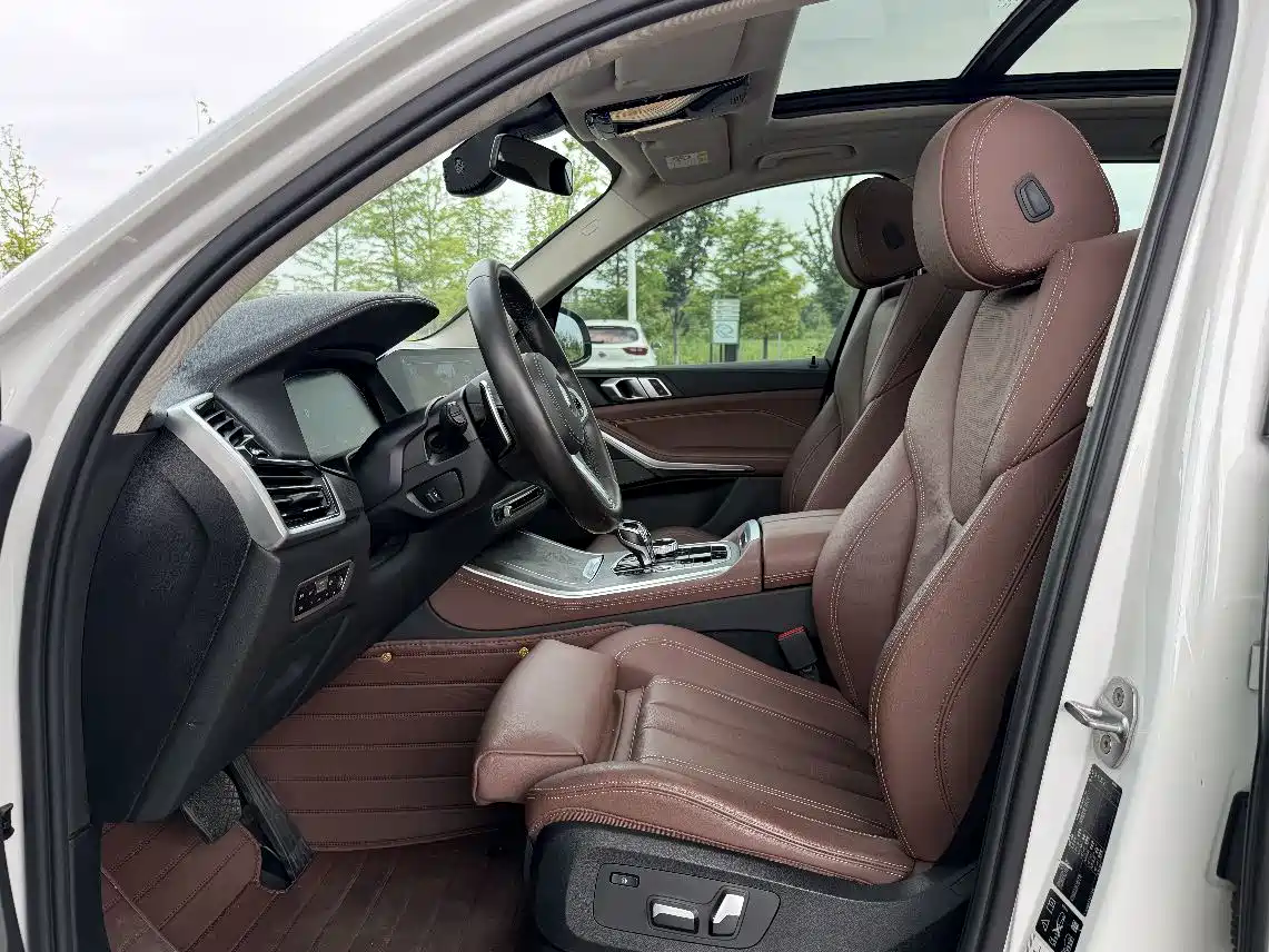 BMW X5 (Import) 2020 xDrive40i M Sport Package фото 4