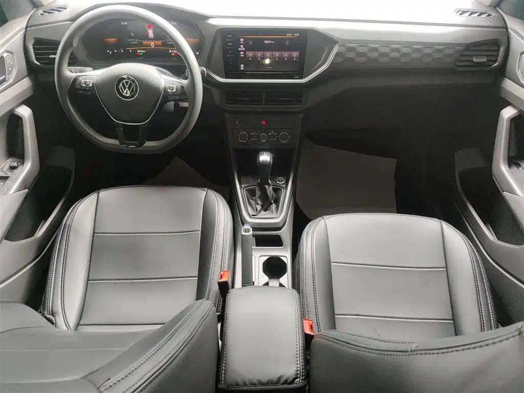 VOLKSWAGEN TU KAI