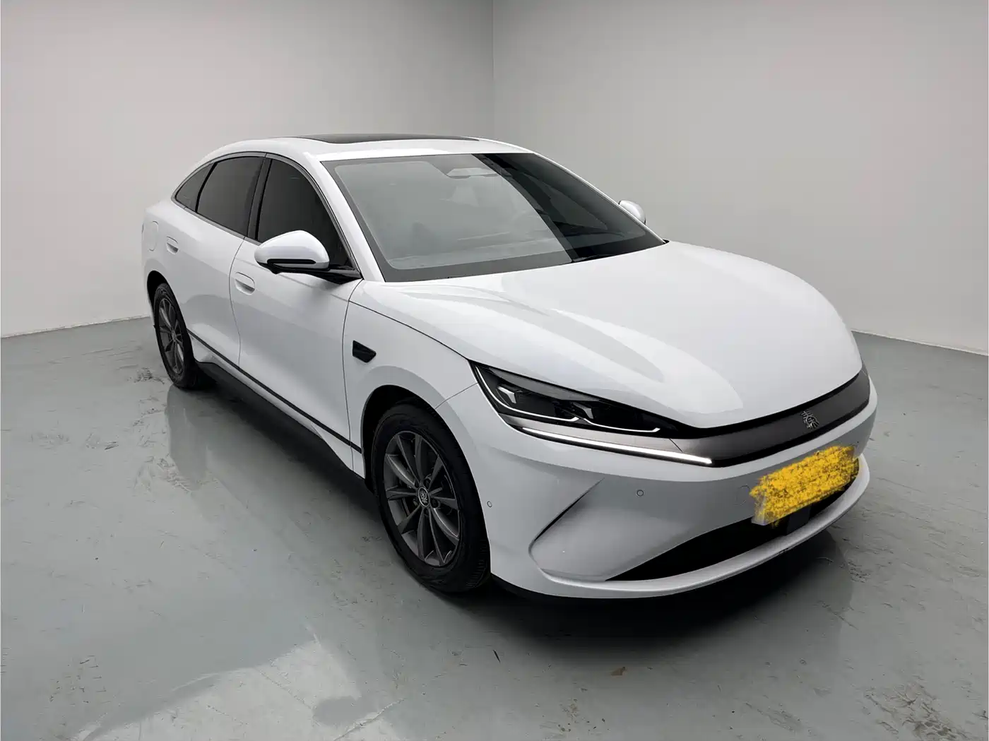 BYD Qin L 2025 EV 470KM Leading Edition фото 3