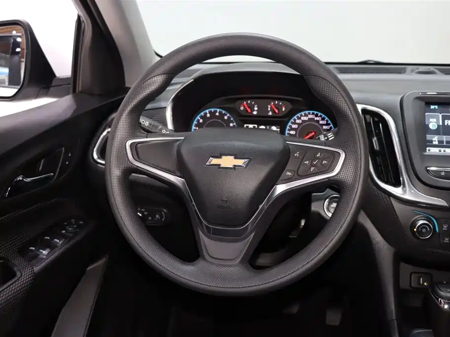 Chevrolet Equinox 2019 535T Auto Frontier Edition China V фото 12