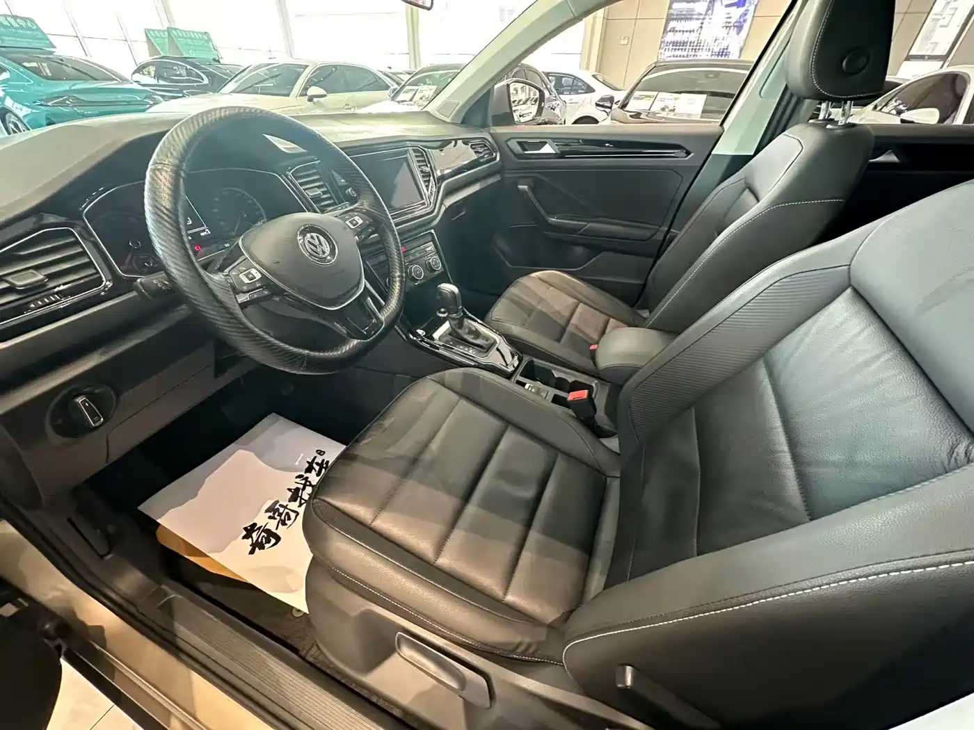 Volkswagen T-ROC 2019 280TSI DSG 2WD Comfort Type China V фото 7