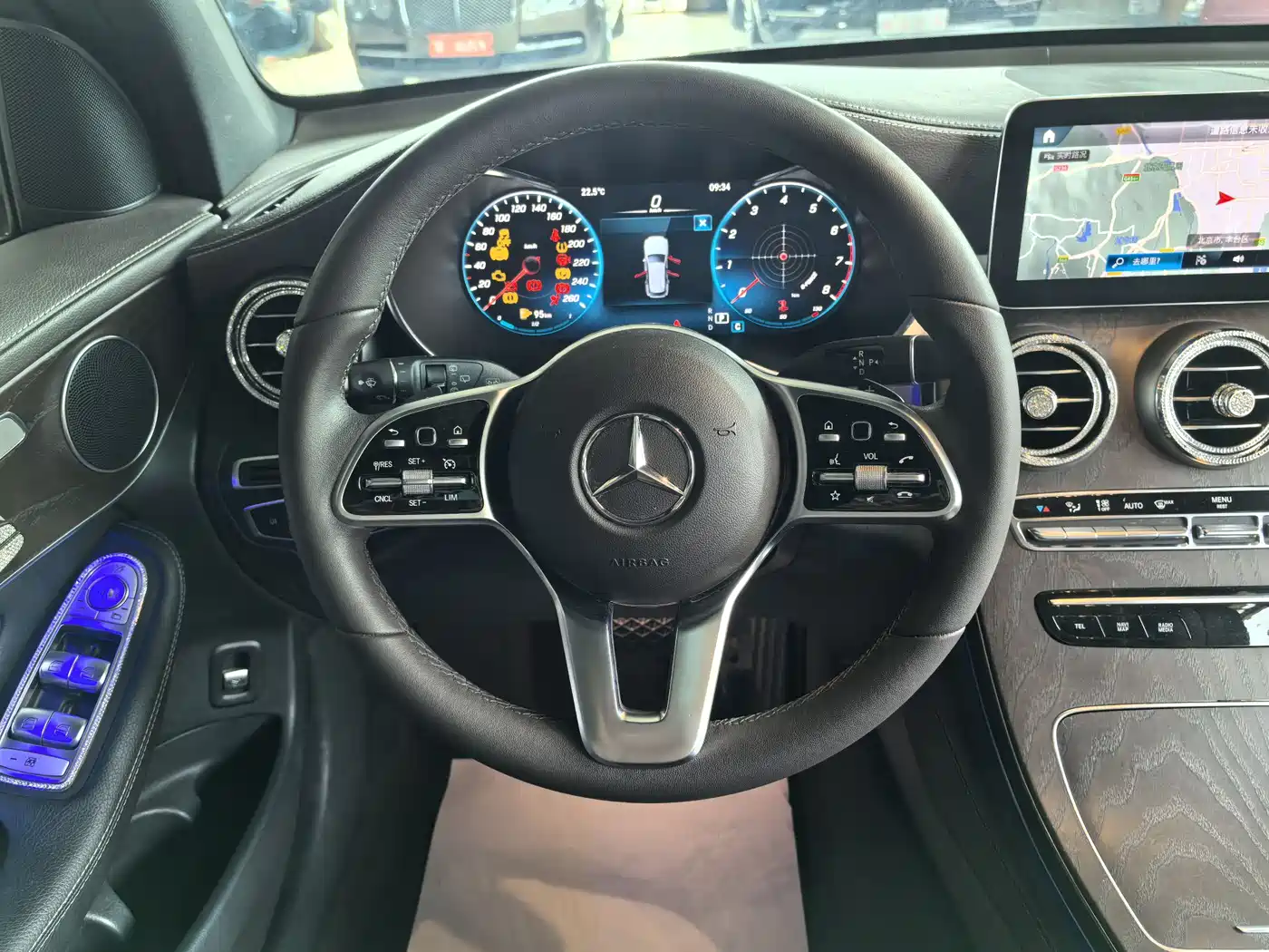 Mercedes-Benz GLC 2021 GLC 260 L 4MATIC Luxury фото 13