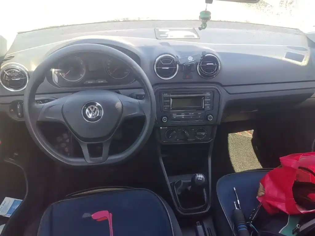 Volkswagen Jetta 2017 1.4L Manual Fashion фото 16