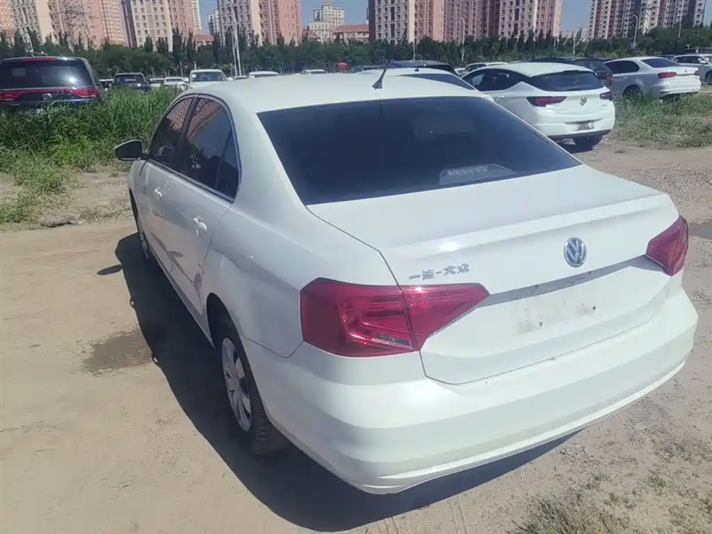 Volkswagen Jetta 2017 1.4L Manual Fashion фото 9