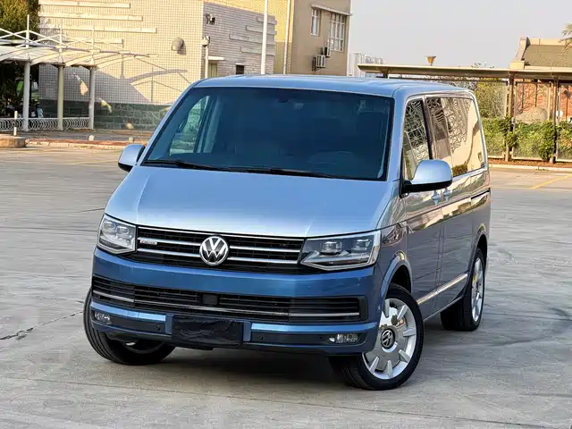 Volkswagen Multivan 2018 2.0TSI 4WD Leisure Edition 7-Seater