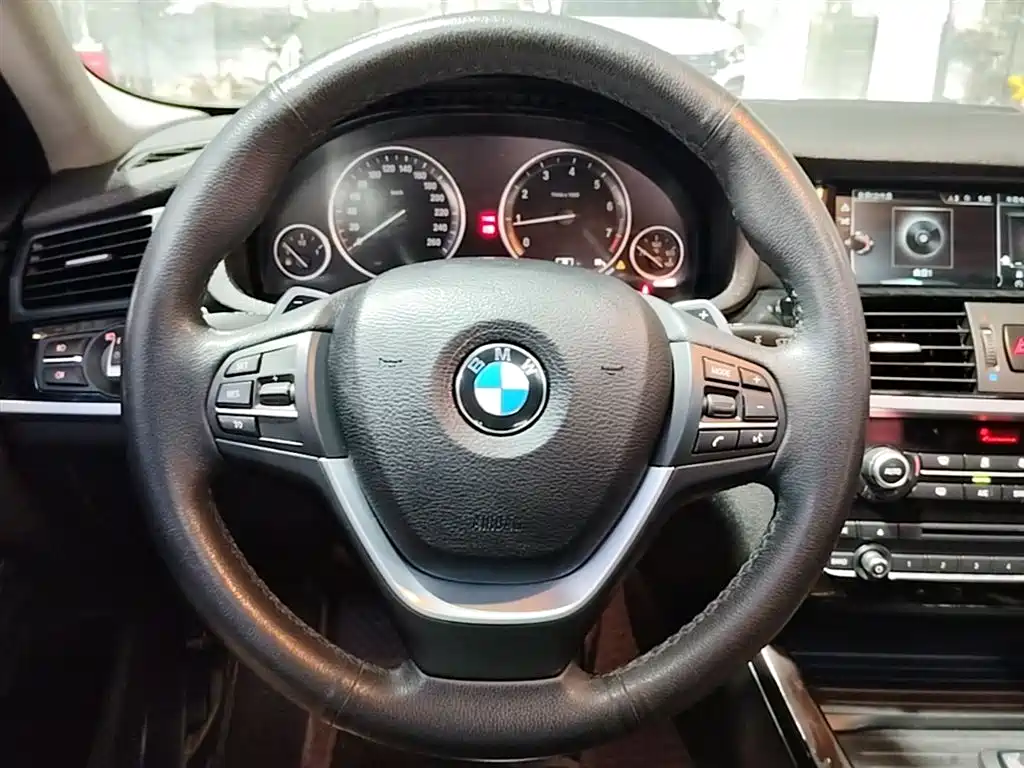 BMW X4 2014 xDrive20i X Design Package фото 11