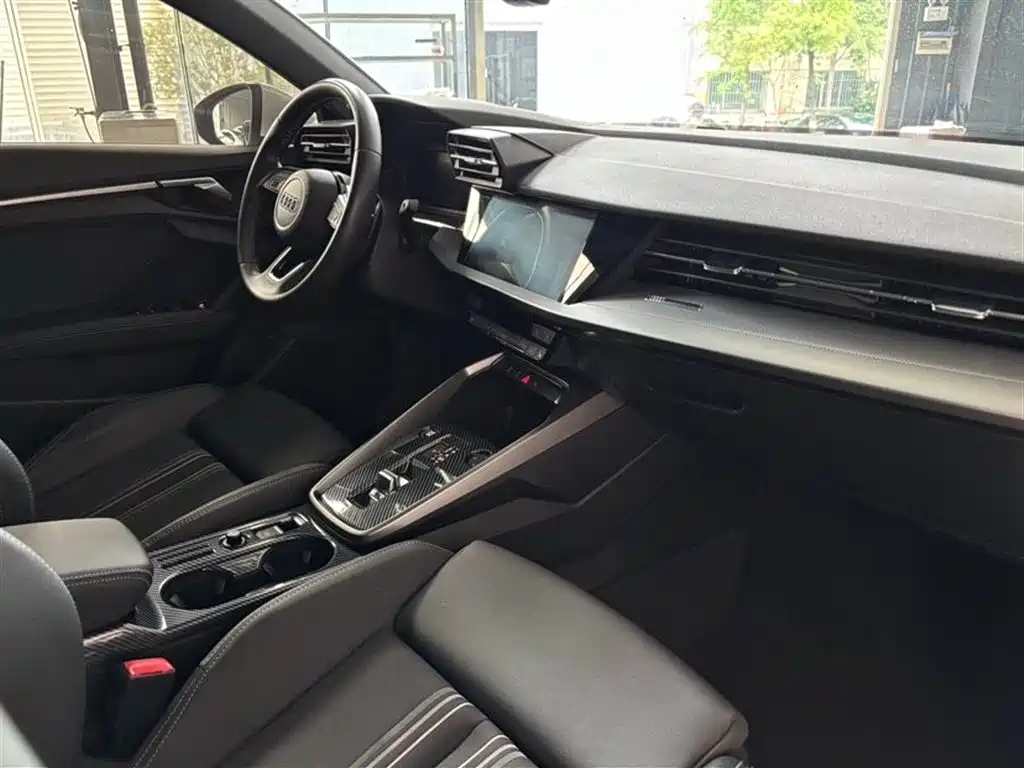 Audi A3 2023 Facelift A3L Limousine 35 TFSI Fashion Sport фото 18