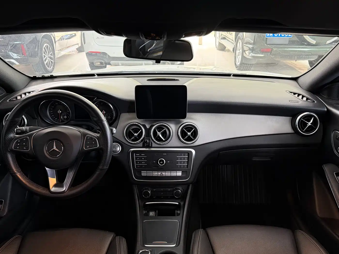 Mercedes-Benz CLA (Import) 2018 CLA 200 Fashion Edition фото 10