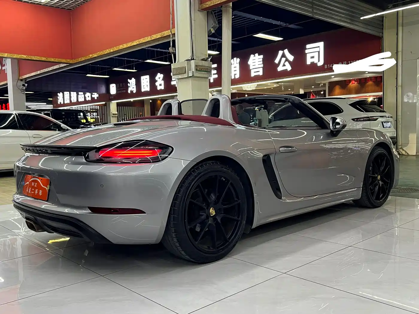 Porsche 718 2018 Boxster 2.0T фото 10