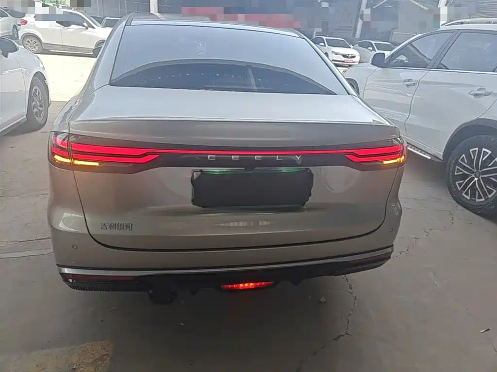 Geely Galaxy Galaxy Stellar 6 2025 60km Voyager Edition фото 6