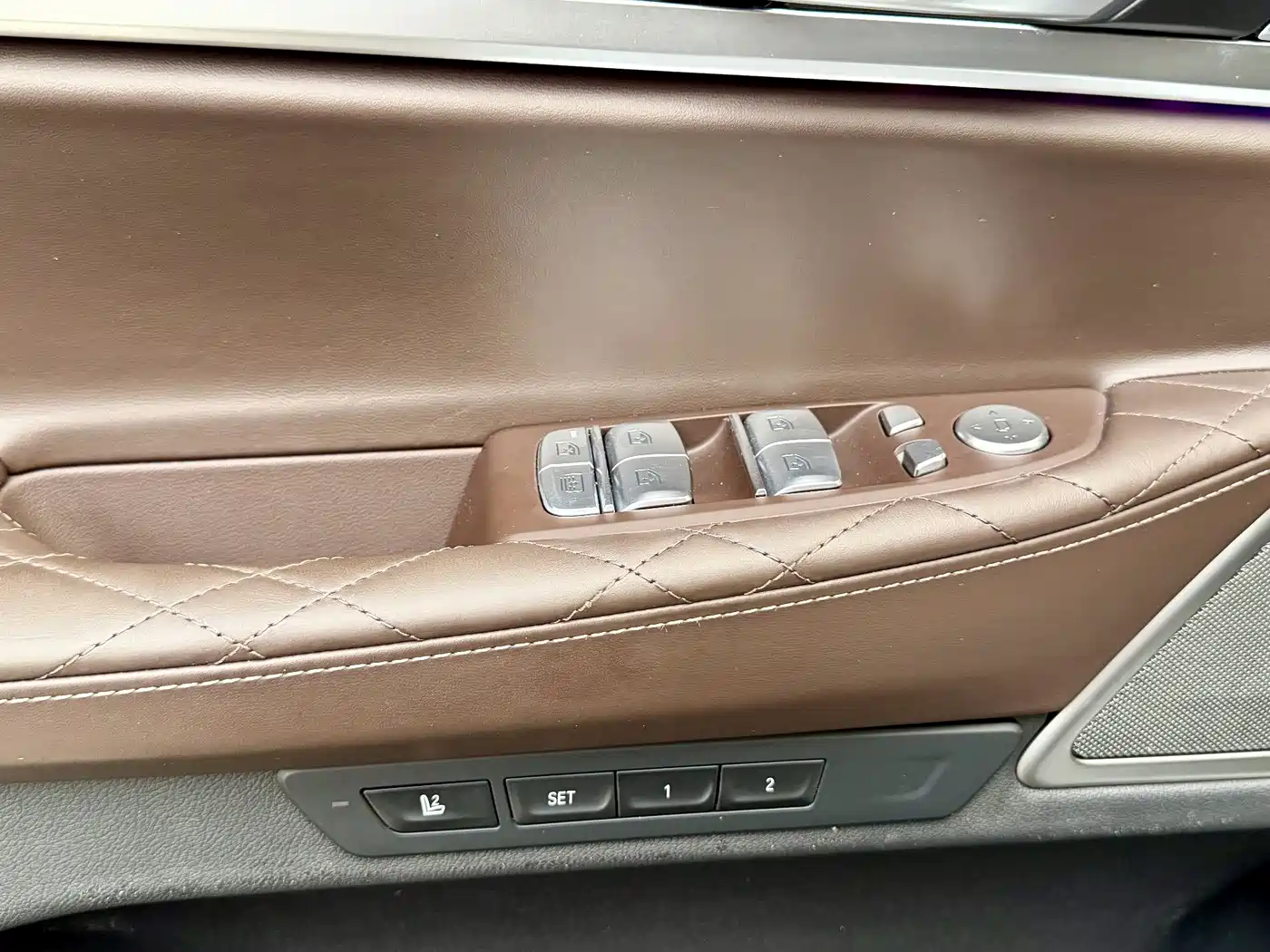 BMW 7 Series 2021 Model 740Li Leading Luxury Package фото 16