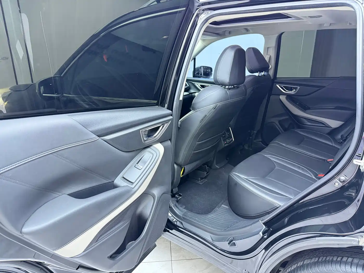 Subaru Forester 2022 2.0i AWD Flagship Edition with EyeSight фото 17