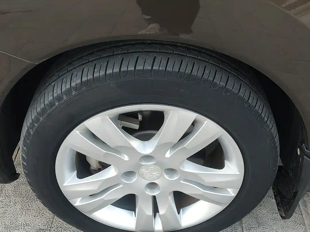 صورة 7 - Peugeot 3008
