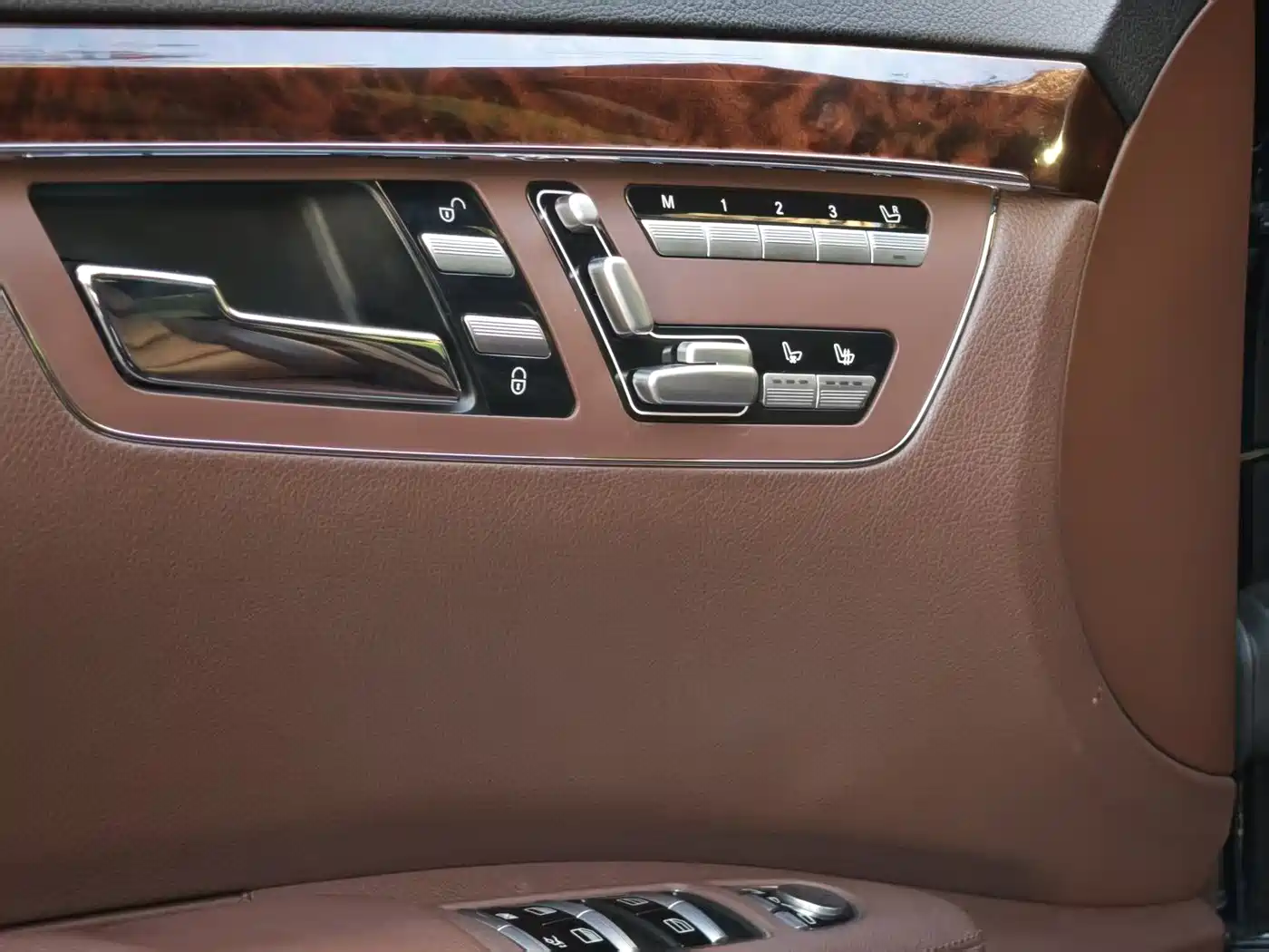 Mercedes-Benz S-Class 2012 S 350 L Grand Edition фото 7
