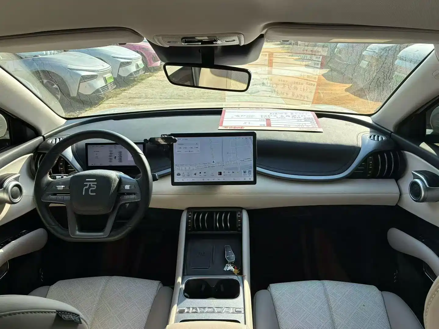 Photo 4 - BYD Yuan PLUS