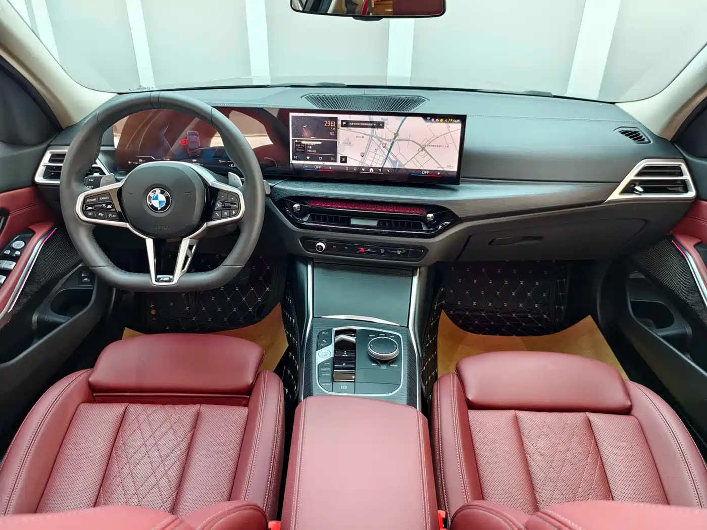 BMW 3 Series 2025 325Li M Sport Package фото 6
