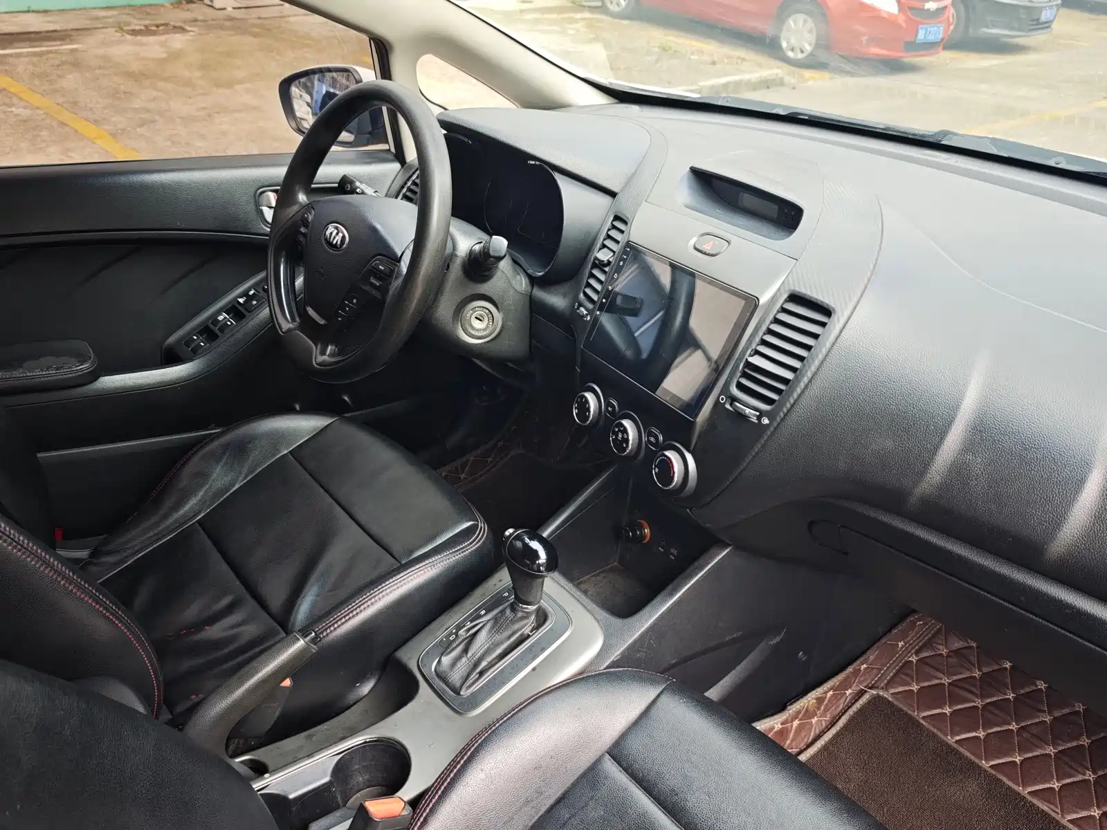 Фото 9 - Kia K3