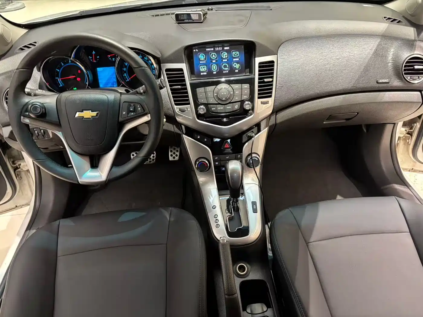Chevrolet Cruze 2013 Hatchback 1.6L Automatic Luxury фото 10