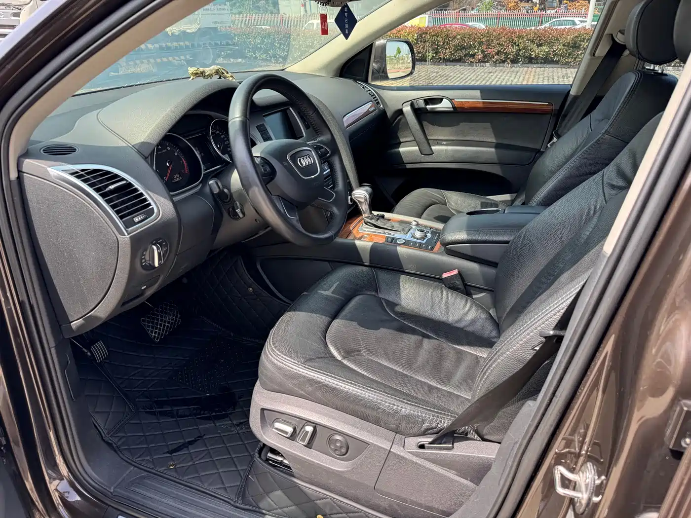 Audi Q7 2014 35 TFSI Sport фото 10