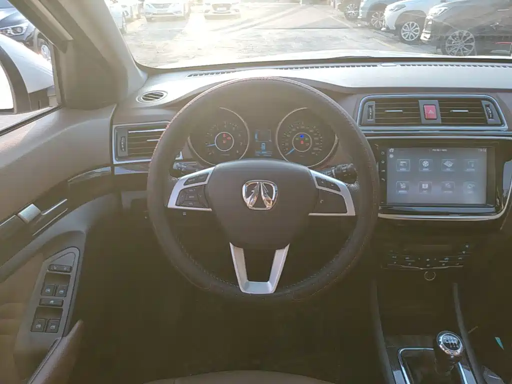 BAIC Weiwang S50 2018 2016 1.5T Manual Huandong Prestige