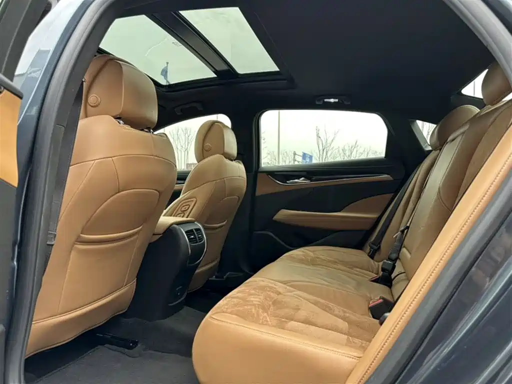 Buick LaCrosse 2019 28T Premium Model фото 16