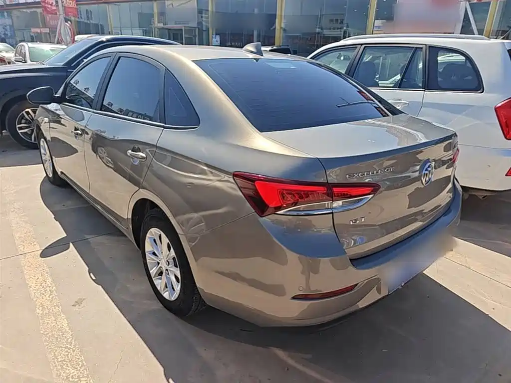 Buick Excelle 2018 15T DCT Progressive (China V) фото 5