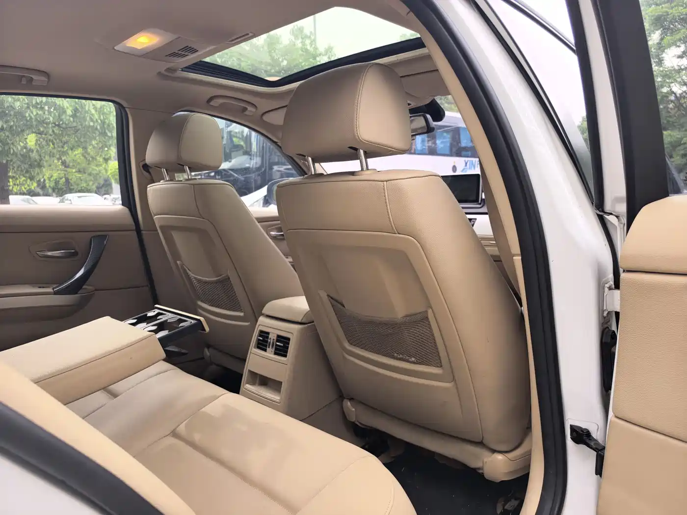 BMW 3 Series (Import) 2012 318i Leading фото 18