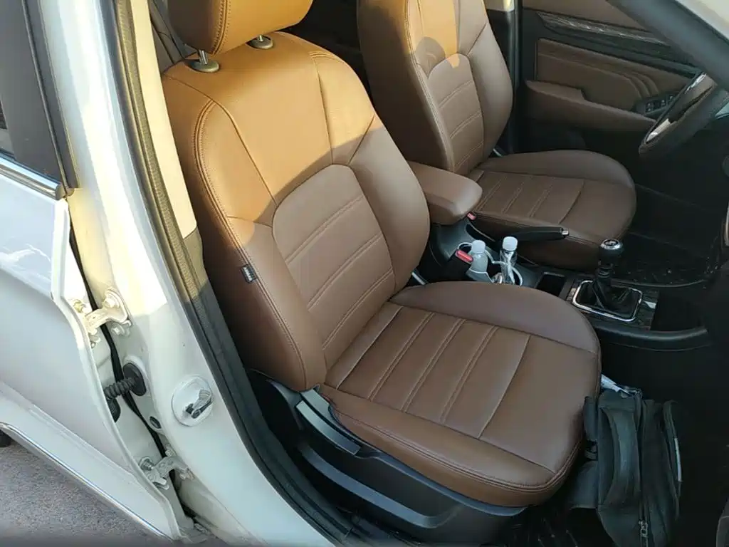 BAIC Weiwang S50 2018 2016 1.5T Manual Huandong Prestige